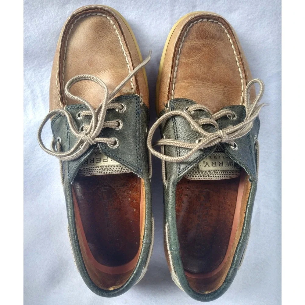 Sperry Top-Sider Authentic 2-Eye Top Sider Boat Shoes Nautical Preppy 8M